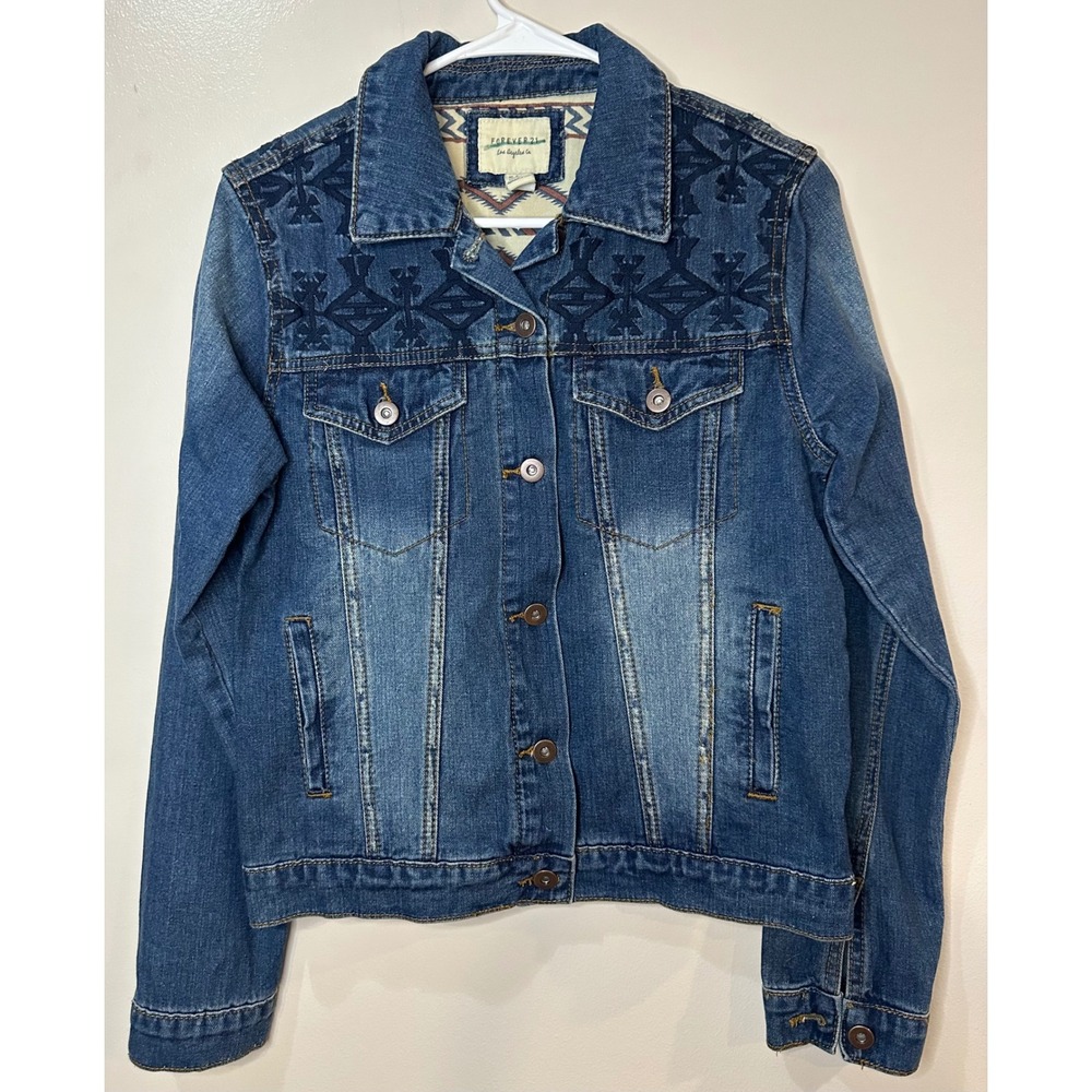 Forever 21 Womens Blue Denim Jacket Embroidered Geometric Yoke Medium Wash Small